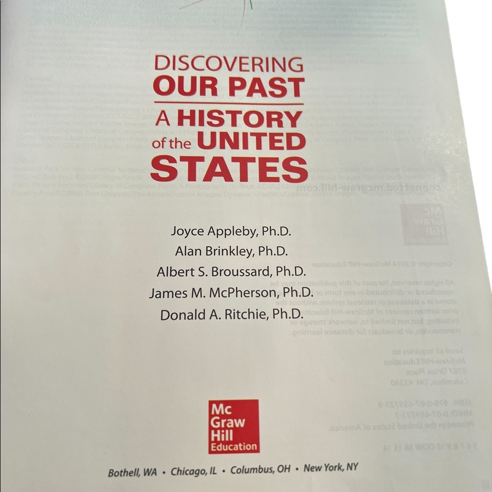 History Hardcover Textbook- 8th Grade- Discovering Our Past/A History of… - Picture 4 of 6